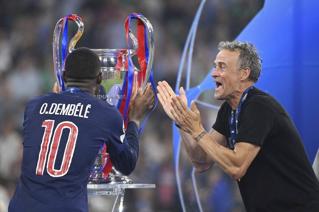 姆巴佩、维尼修斯不兼容,阿隆索咋办?不妨学姆巴佩老东家