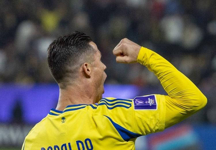 C罗宣布续约利雅得胜利俱乐部 世界杯后将考虑是否退役