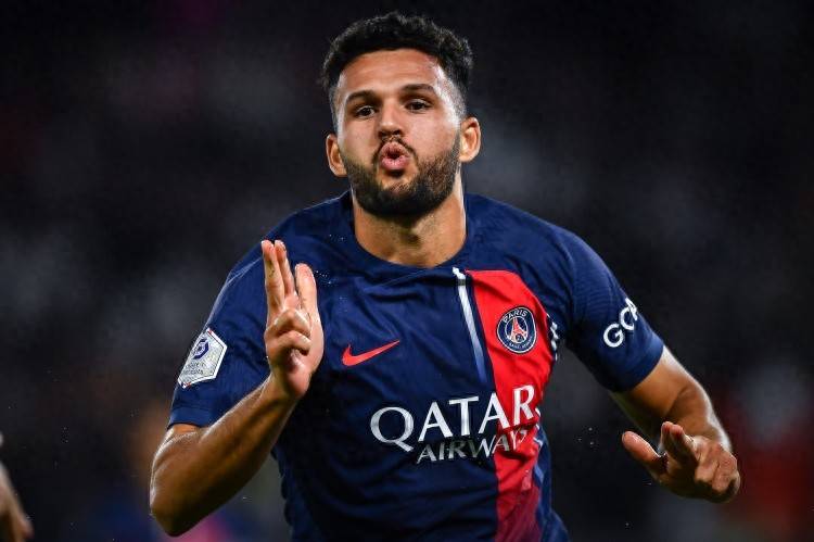 曼联将接手,卖掉队内水货前锋,五千万英镑!大巴黎再迎利好