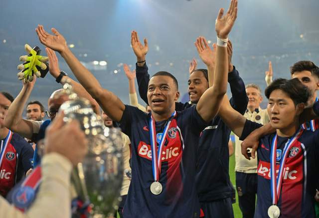 大巴黎在离开姆巴佩后队史首夺欧冠冠军,是否没有姆巴佩更好?