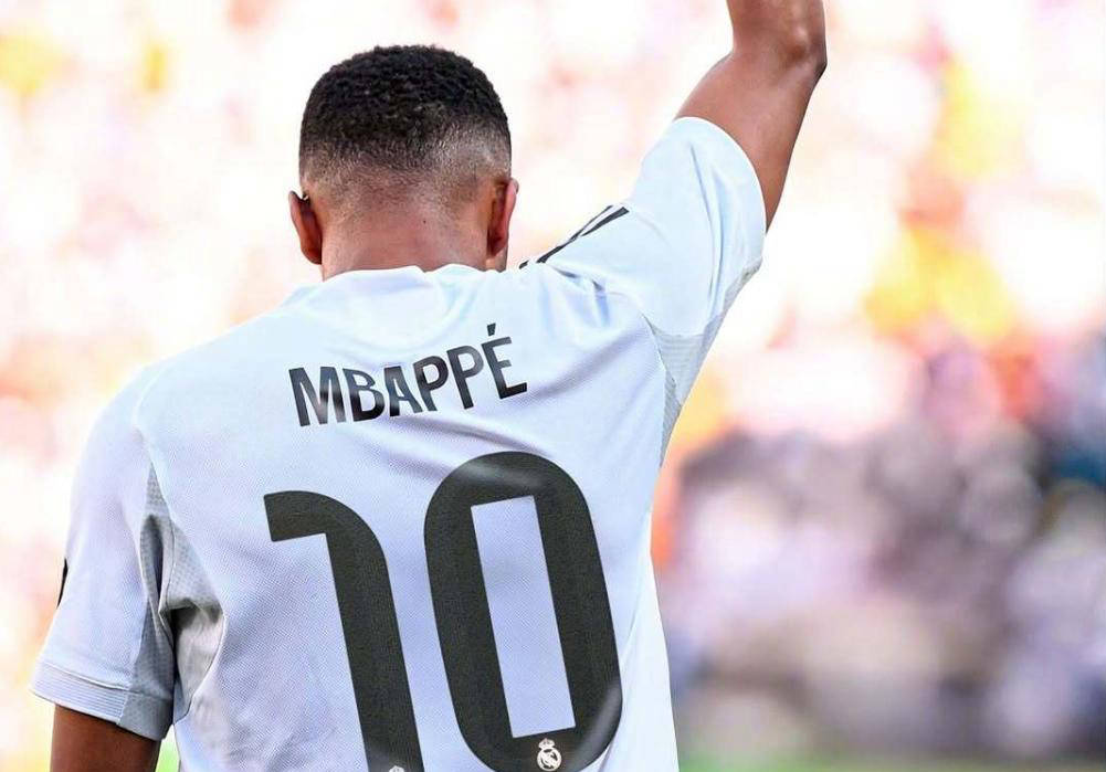 姆巴佩在皇马踢出的“伪7号”风格