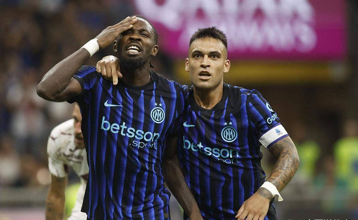 国米首轮大胜登顶!意甲积分榜领跑