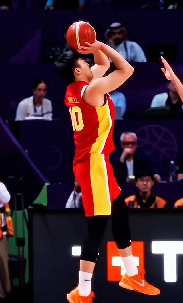 CBA球员最新动态汇总