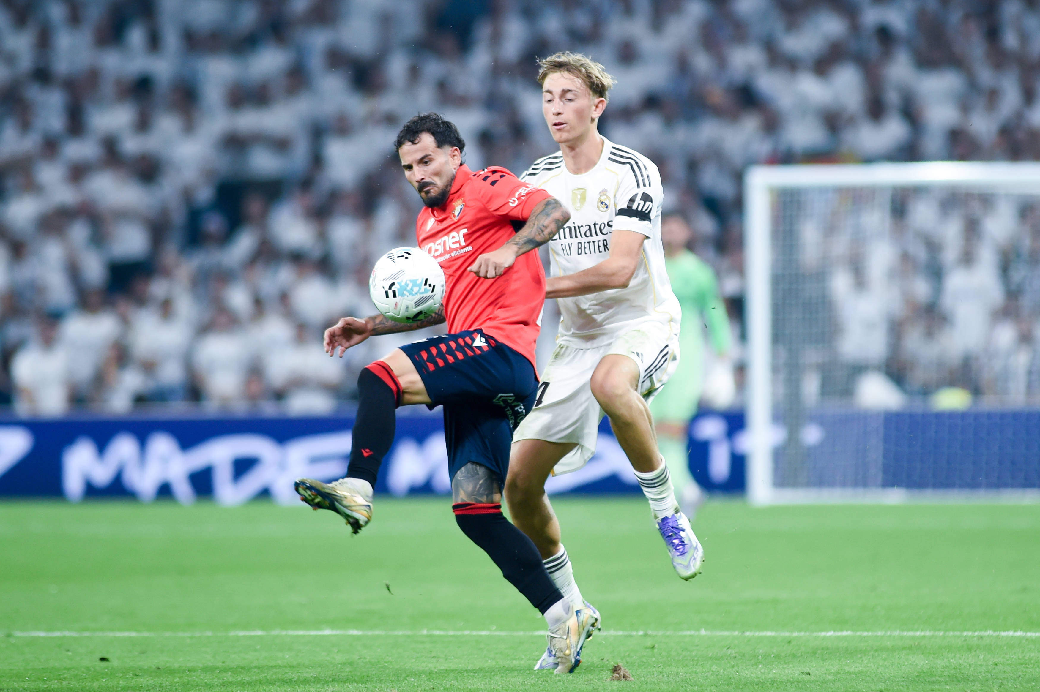 (体育)足球——西甲:皇马胜奥萨苏纳