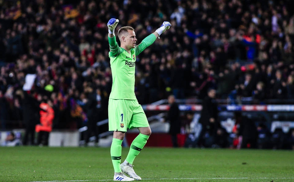 巴萨队长之争:球员团结力挺特尔施特根