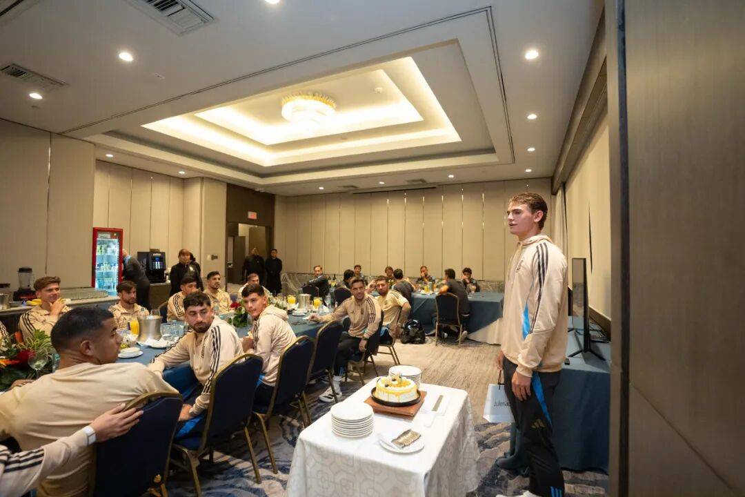 意甲魔术师!阿根廷天才3场独造3球 明年重返皇马