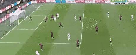 意甲全是戏！德布劳内首秀就轰进任意球，莫德里奇创下最年长首秀纪录