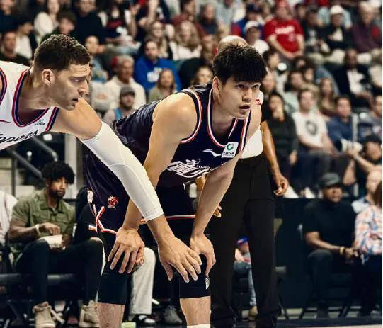 下赛季CBA各队实力分析：豪强浮出水面，黑马悄然成形