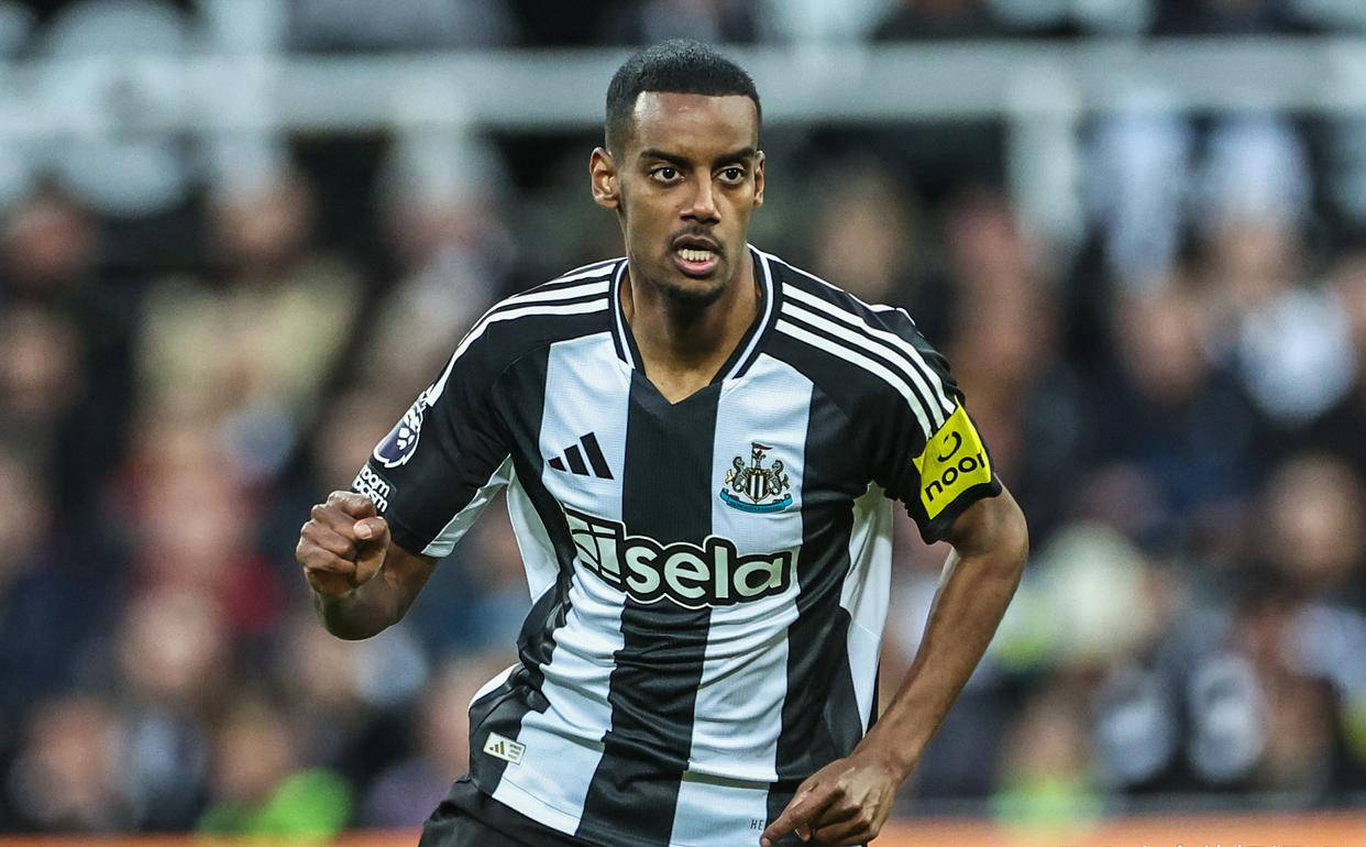 利物浦突破队史+英超纪录!伊萨克签约,转会费高达15亿