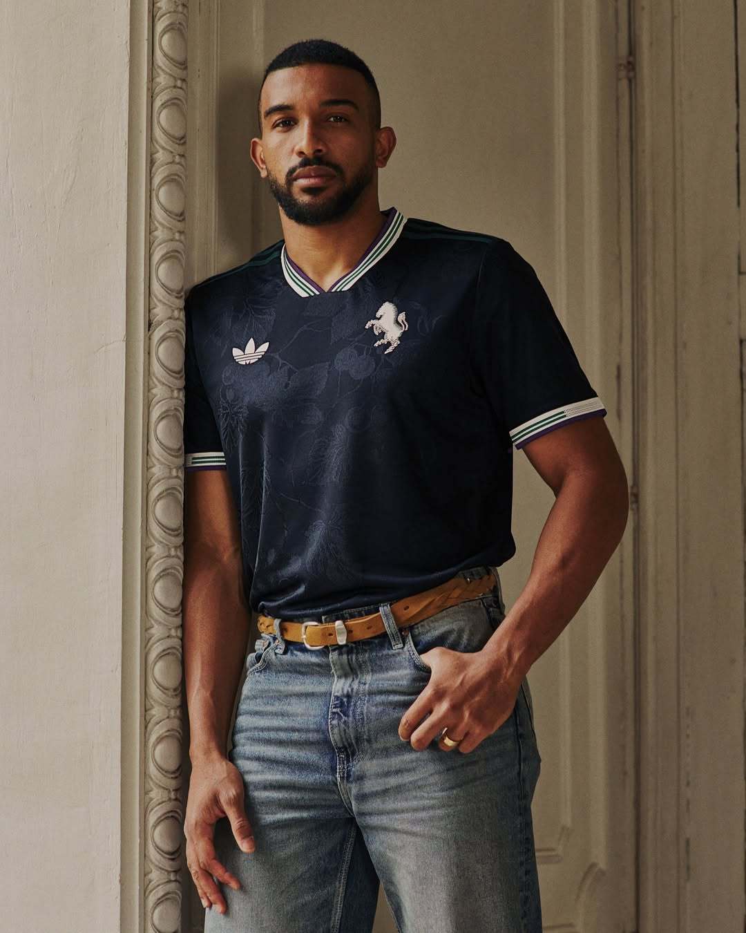 尤文图斯正式发布2025/26赛季第三球衣