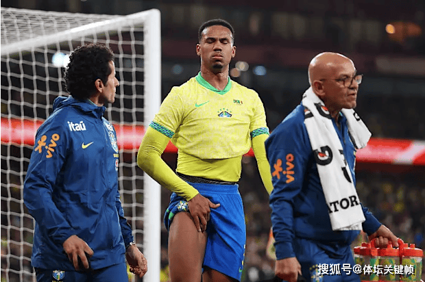 纪律涣散会毁掉赛季吗？切尔西过多的红黄牌，马雷斯卡难辞其咎！