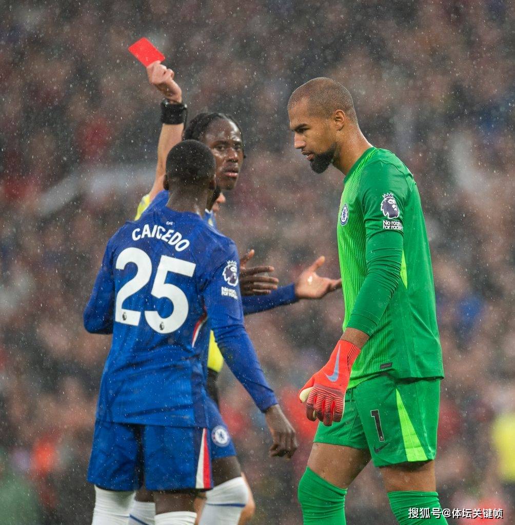 纪律涣散会毁掉赛季吗？切尔西过多的红黄牌，马雷斯卡难辞其咎！
