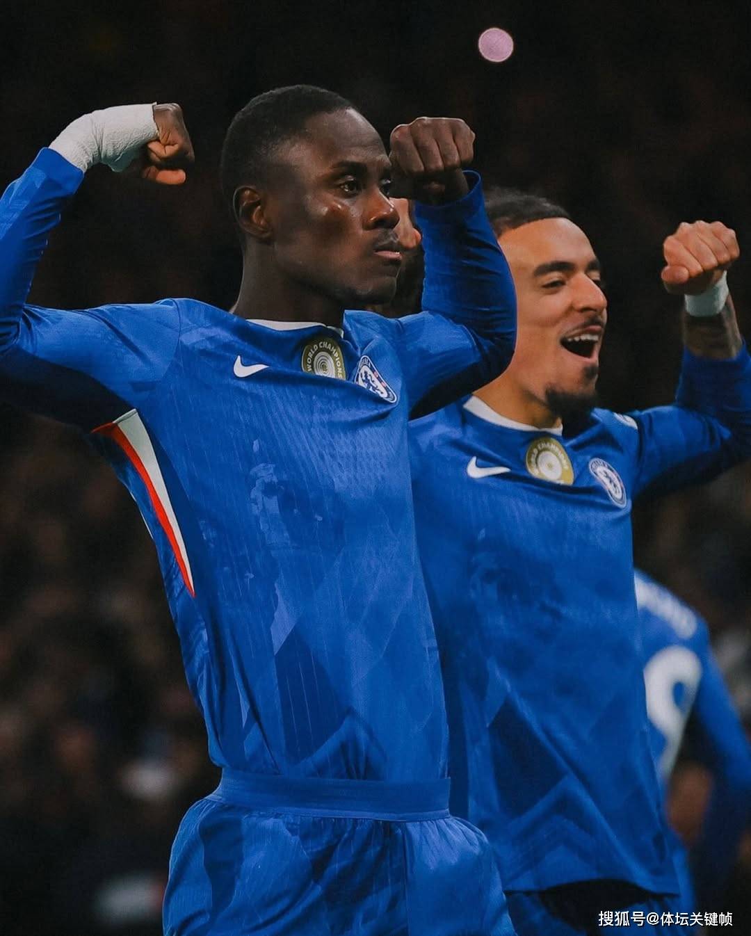 纪律涣散会毁掉赛季吗？切尔西过多的红黄牌，马雷斯卡难辞其咎！