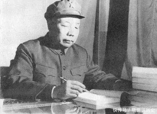 元帅，大将，上将，中将，少将里头，都有谁？担任过总政治部主任