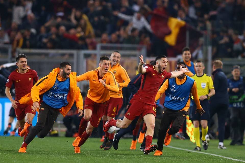 懂球帝12周年120大瞬间D组：于大宝攻破韩国，马诺拉斯绝杀巴萨